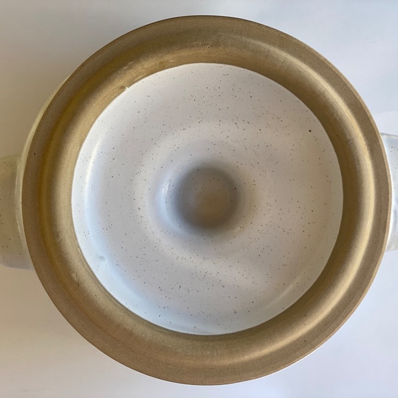 Mid-Century 1960s West Bend Bean Pot With Fork and Measuring Spoon Pattern - Picture 9 of 12